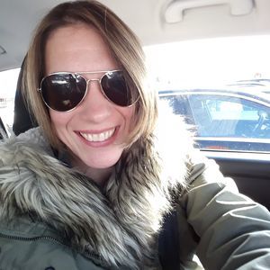 Meet your Posher, Elizabeth